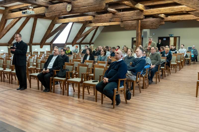 2025_12_22_hivatali karacsony_02.jpg